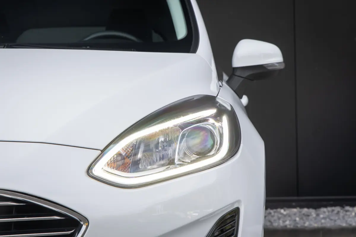1.0 EcoBoost Titanium | Trekhaak | Parkeer-camera | Apple carplay / Andriod auto