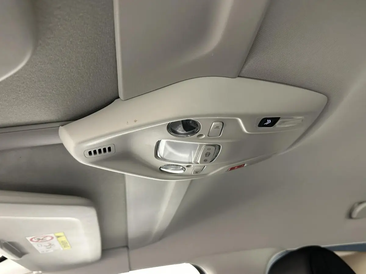 1.2 PureTech Business 7P CRUISE CAMERA AUTOMAAT CLIMA