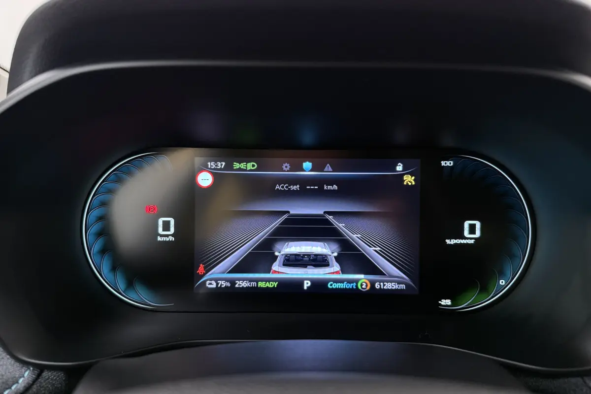 MG5 Electric Long Range Luxury 61 kWh (95% SOH) 360*Camera Adapt.Cruise Carplay