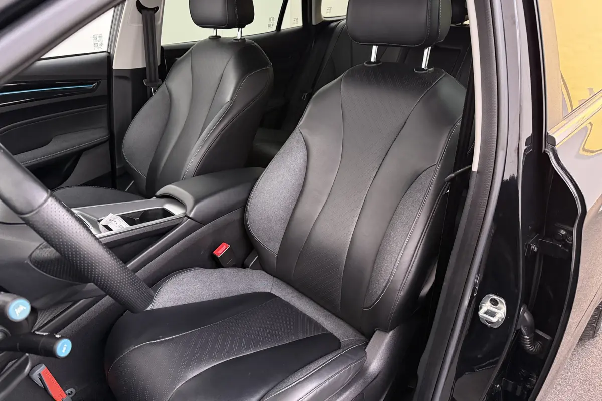 MG5 Electric Long Range Luxury 61 kWh (95% SOH) 360*Camera Adapt.Cruise Carplay