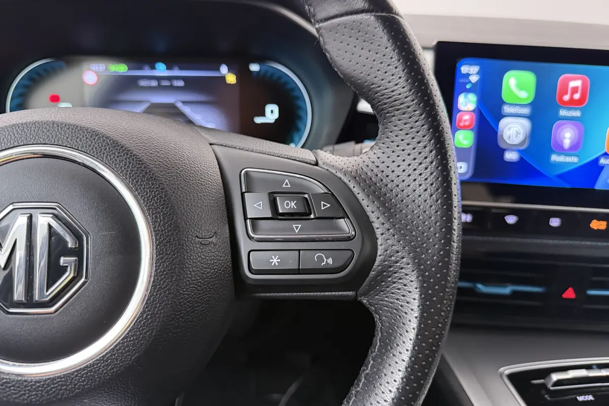 MG5 Electric Long Range Luxury 61 kWh (95% SOH) 360*Camera Adapt.Cruise Carplay
