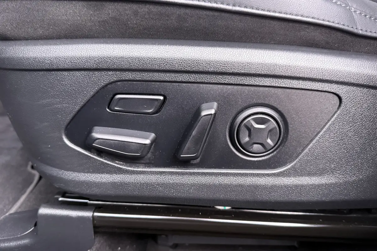 1.6 T-GDI Hybrid 2WD ExecutiveLine 7p. Pano-dak 360* Camera Bose