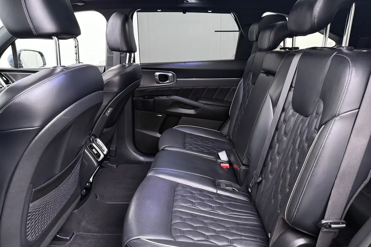 1.6 T-GDI Hybrid 2WD ExecutiveLine 7p. Pano-dak 360* Camera Bose