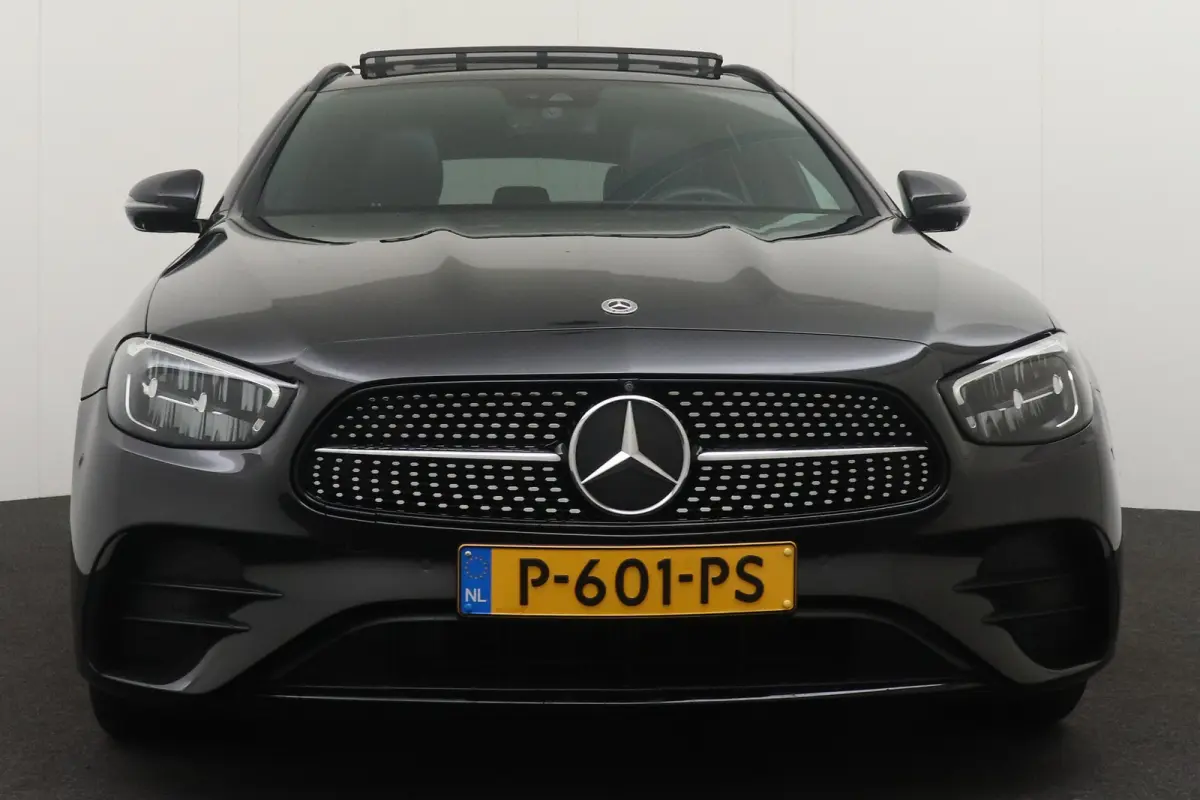 300 e Business Solution AMG Pano-dak Burmester 360* Camera
