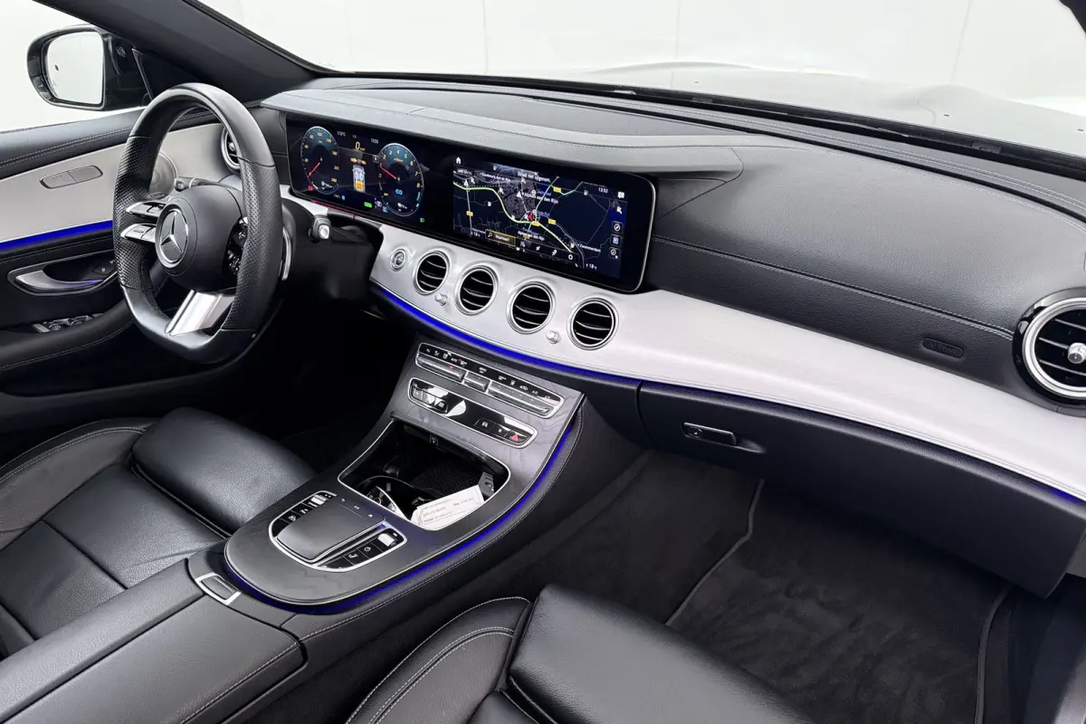 300 e Business Solution AMG Pano-dak Burmester 360* Camera