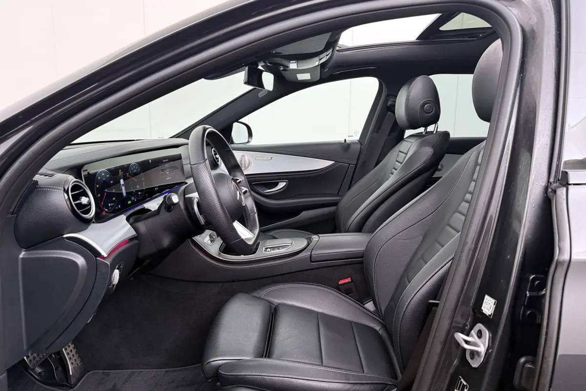 300 e Business Solution AMG Pano-dak Burmester 360* Camera