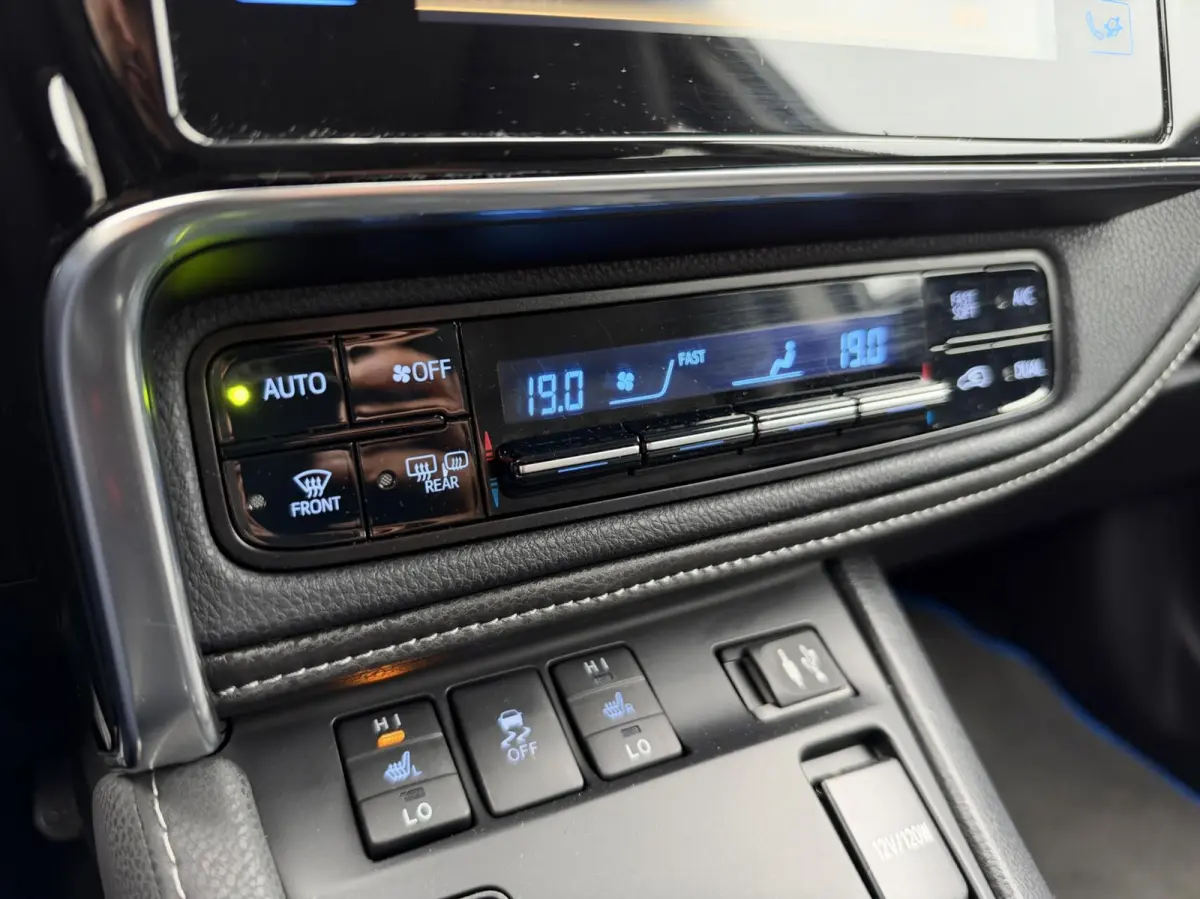 1.8 Hybrid Executive|Trekhaak|NL-Auto