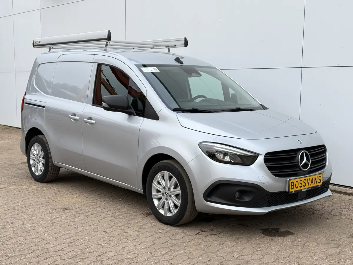 112 1.5 CDI Automaat Led Climate Control Cruise Control Trekhaak Imperiaal Carplay Camera Navigatie Parkeersensoren