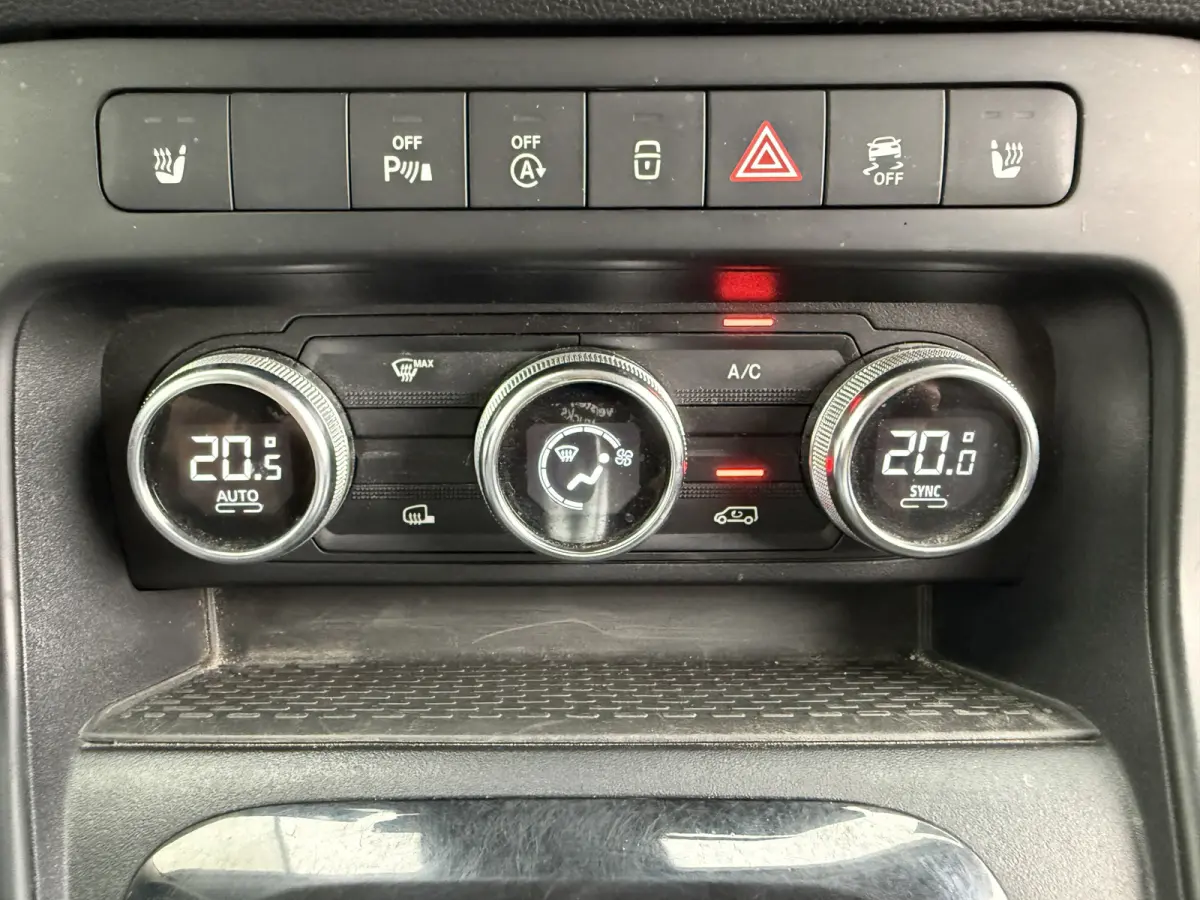 112 1.5 CDI Automaat Led Climate Control Cruise Control Trekhaak Imperiaal Carplay Camera Navigatie Parkeersensoren