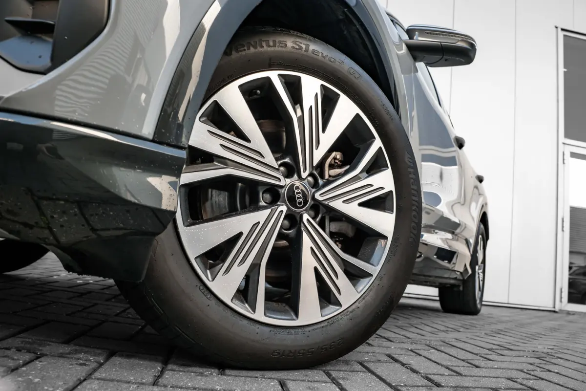 45 quattro Advanced edition 82 kWh 286 | Panorama Dak | Ledere Bekleding | Elek. Stoelen incl. geheugen | Stoel+stuurwielverwarming
