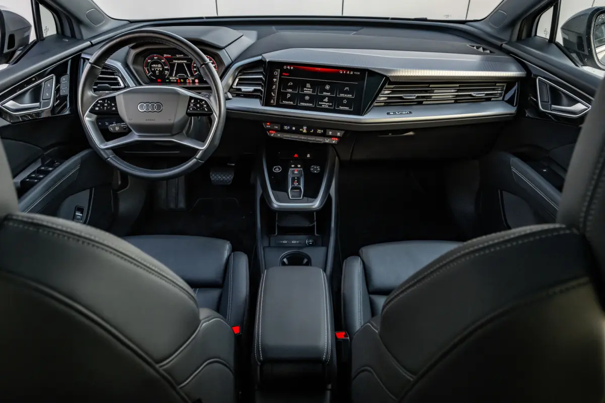 45 quattro Advanced edition 82 kWh 286 | Panorama Dak | Ledere Bekleding | Elek. Stoelen incl. geheugen | Stoel+stuurwielverwarming