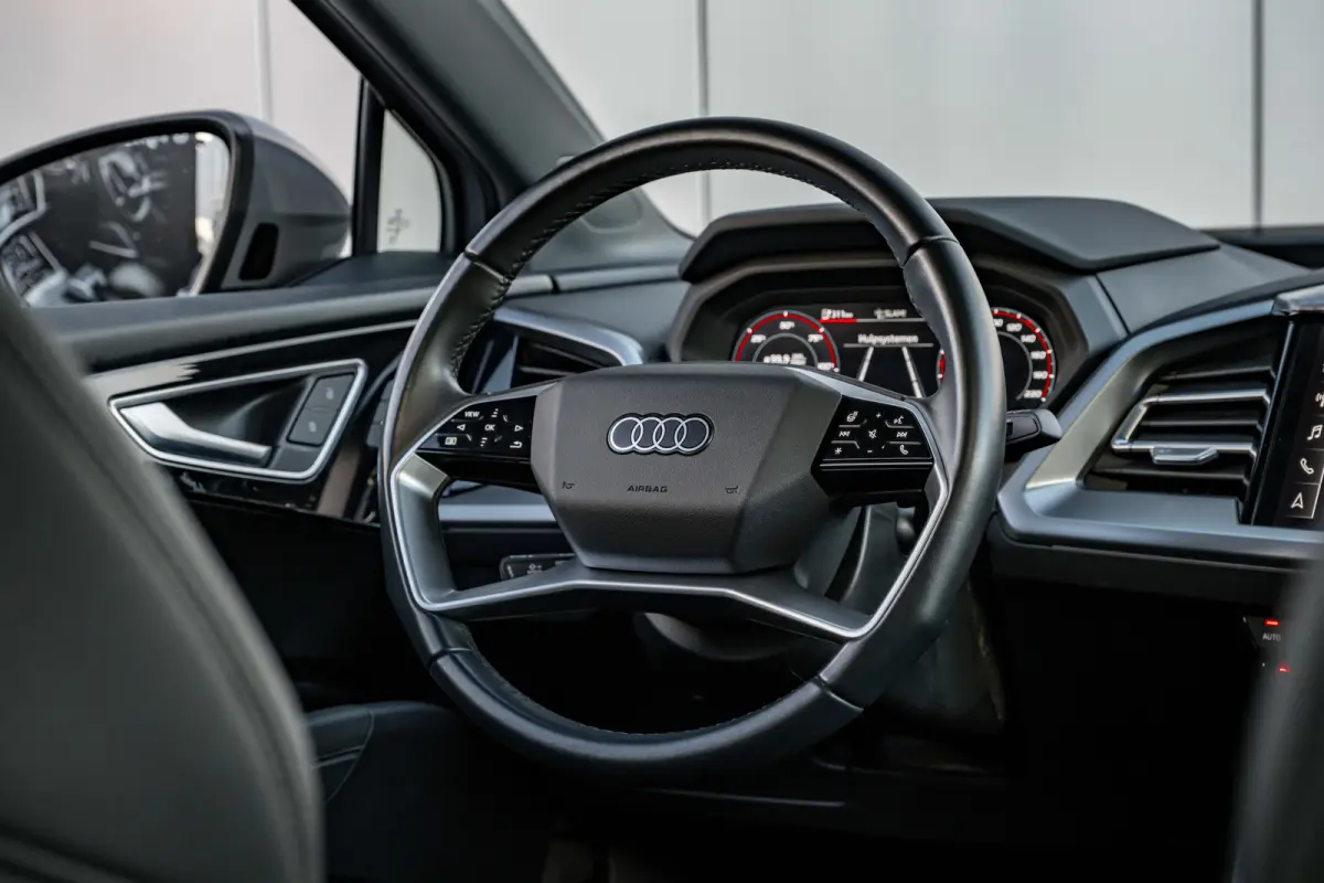 45 quattro Advanced edition 82 kWh 286 | Panorama Dak | Ledere Bekleding | Elek. Stoelen incl. geheugen | Stoel+stuurwielverwarming