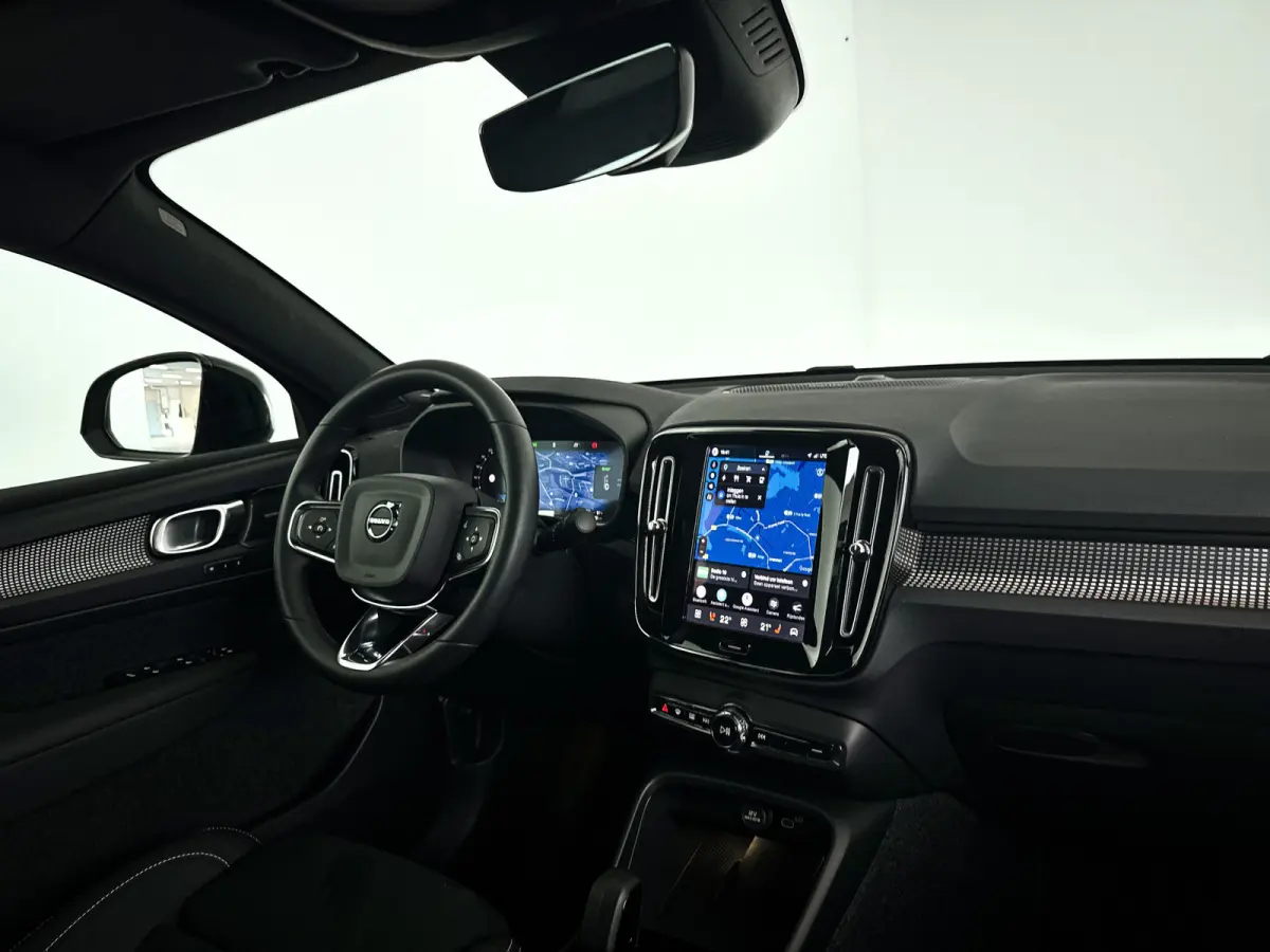 Twin Motor Performance Ultra 82 kWh | SOH 100% | Panoramadak | 360° camera | Harman Kardon | Stoel- en stuurverwarming | Trekhaak