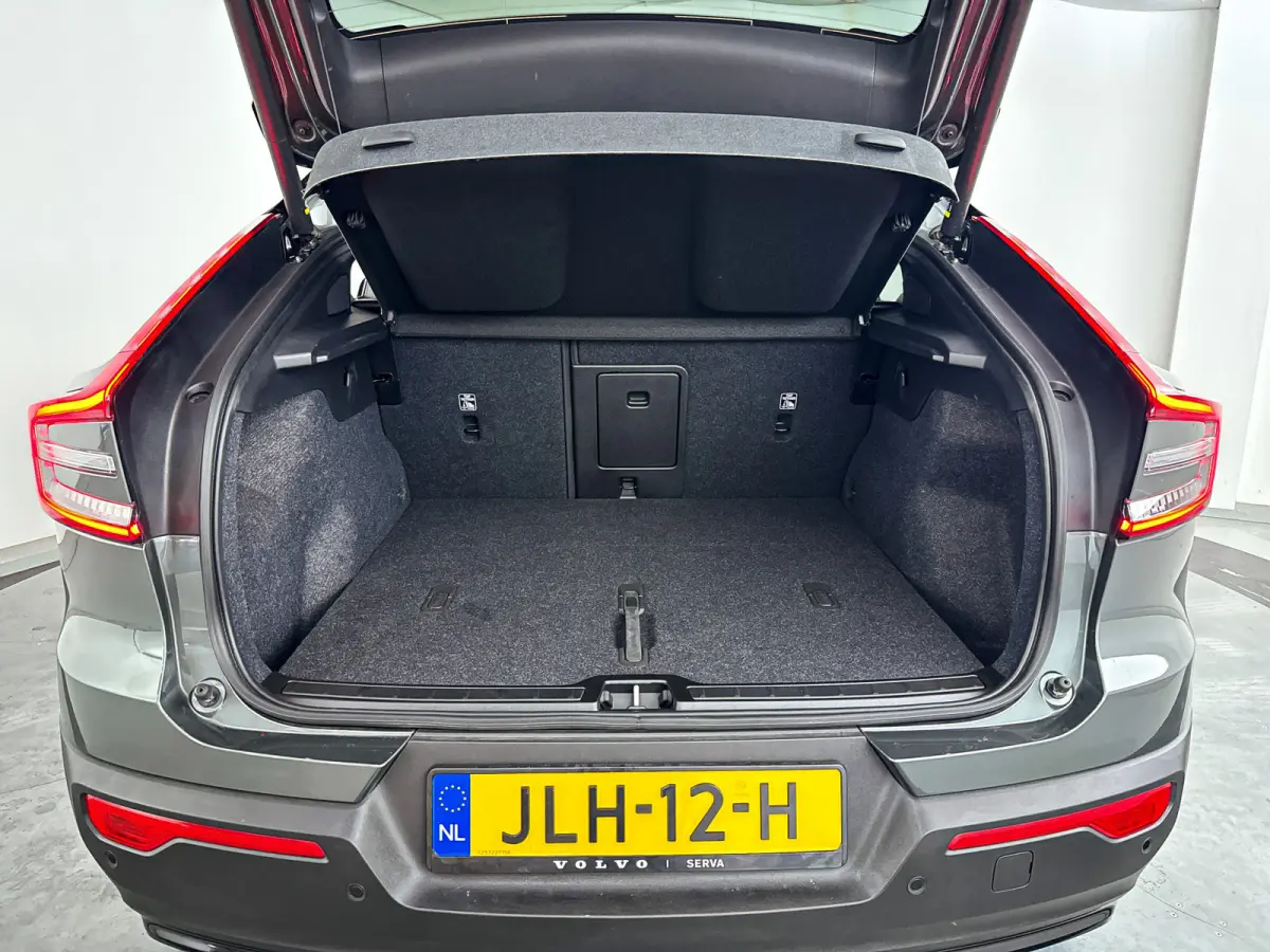 Twin Motor Performance Ultra 82 kWh | SOH 100% | Panoramadak | 360° camera | Harman Kardon | Stoel- en stuurverwarming | Trekhaak