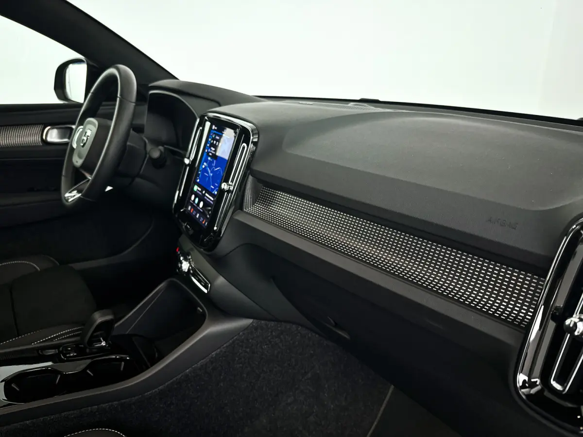 Twin Motor Performance Ultra 82 kWh | SOH 100% | Panoramadak | 360° camera | Harman Kardon | Stoel- en stuurverwarming | Trekhaak