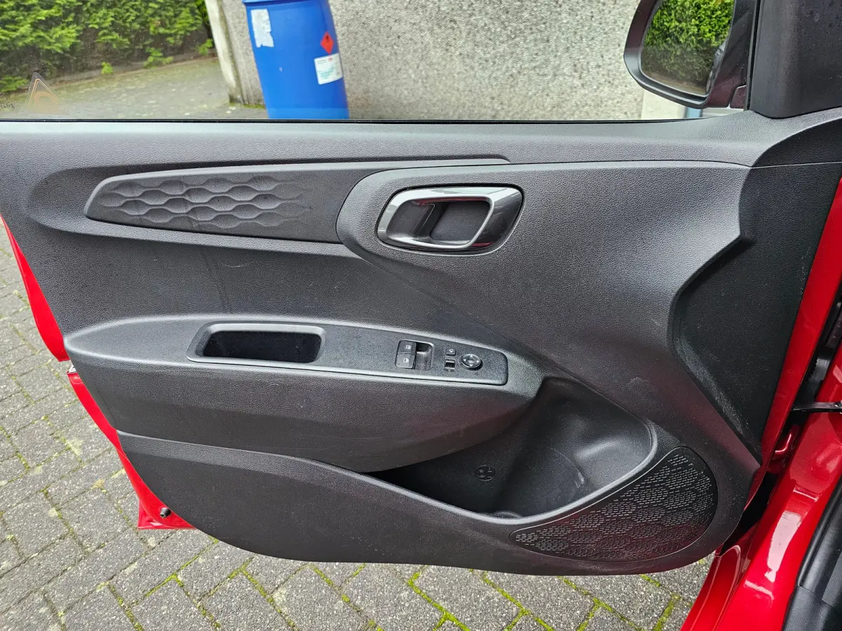 1.0 Comfort Smart Camera | Apple Carplay / Android Auto | Navigatie | Cruise Control