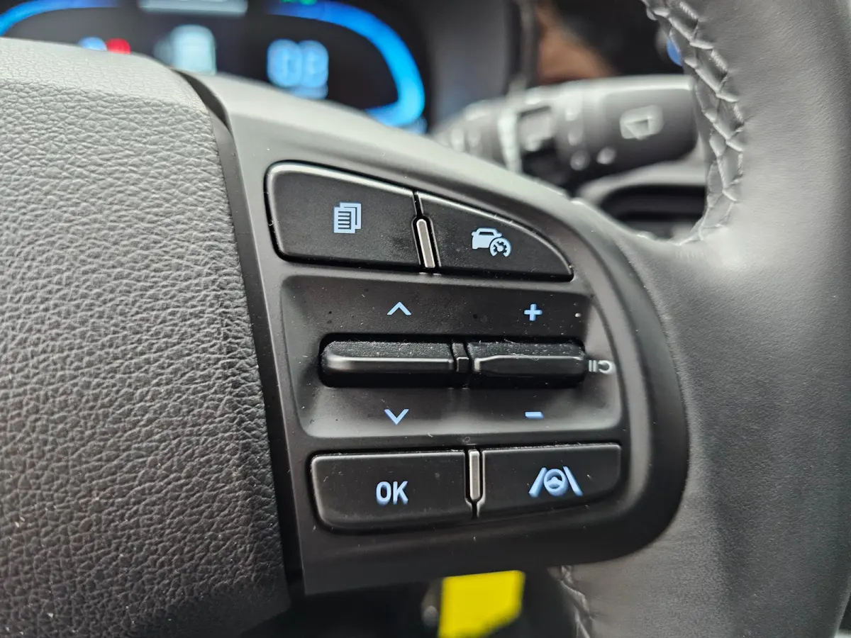 1.0 Comfort Smart Camera | Apple Carplay / Android Auto | Navigatie | Cruise Control