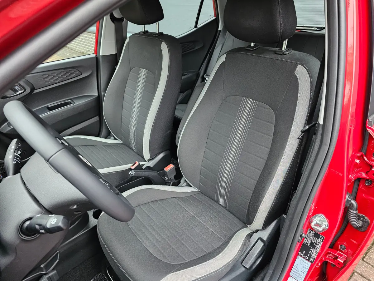 1.0 Comfort Smart Camera | Apple Carplay / Android Auto | Navigatie | Cruise Control