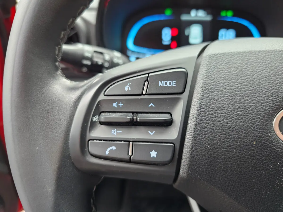 1.0 Comfort Smart Camera | Apple Carplay / Android Auto | Navigatie | Cruise Control