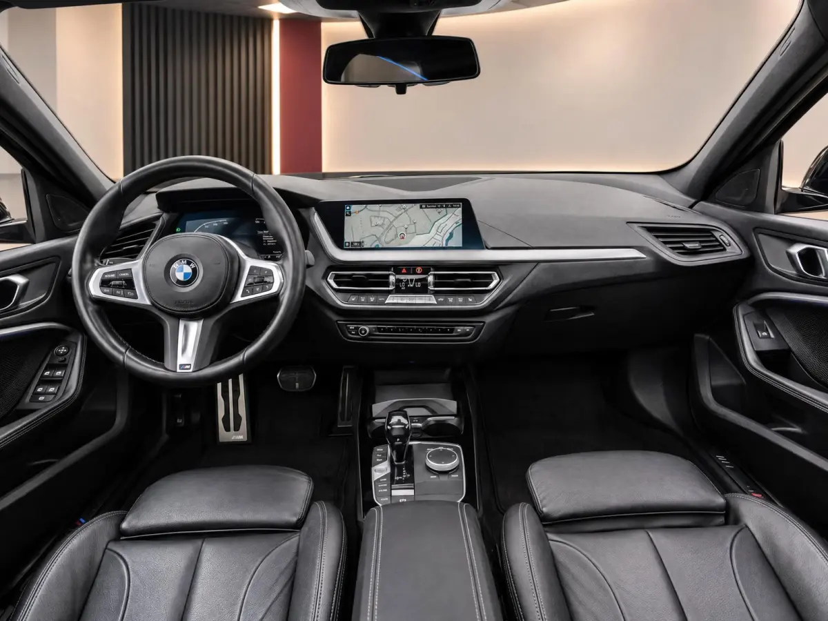 120i High Executive | M-Sport Shadow | Pano | Leder | Ambiance