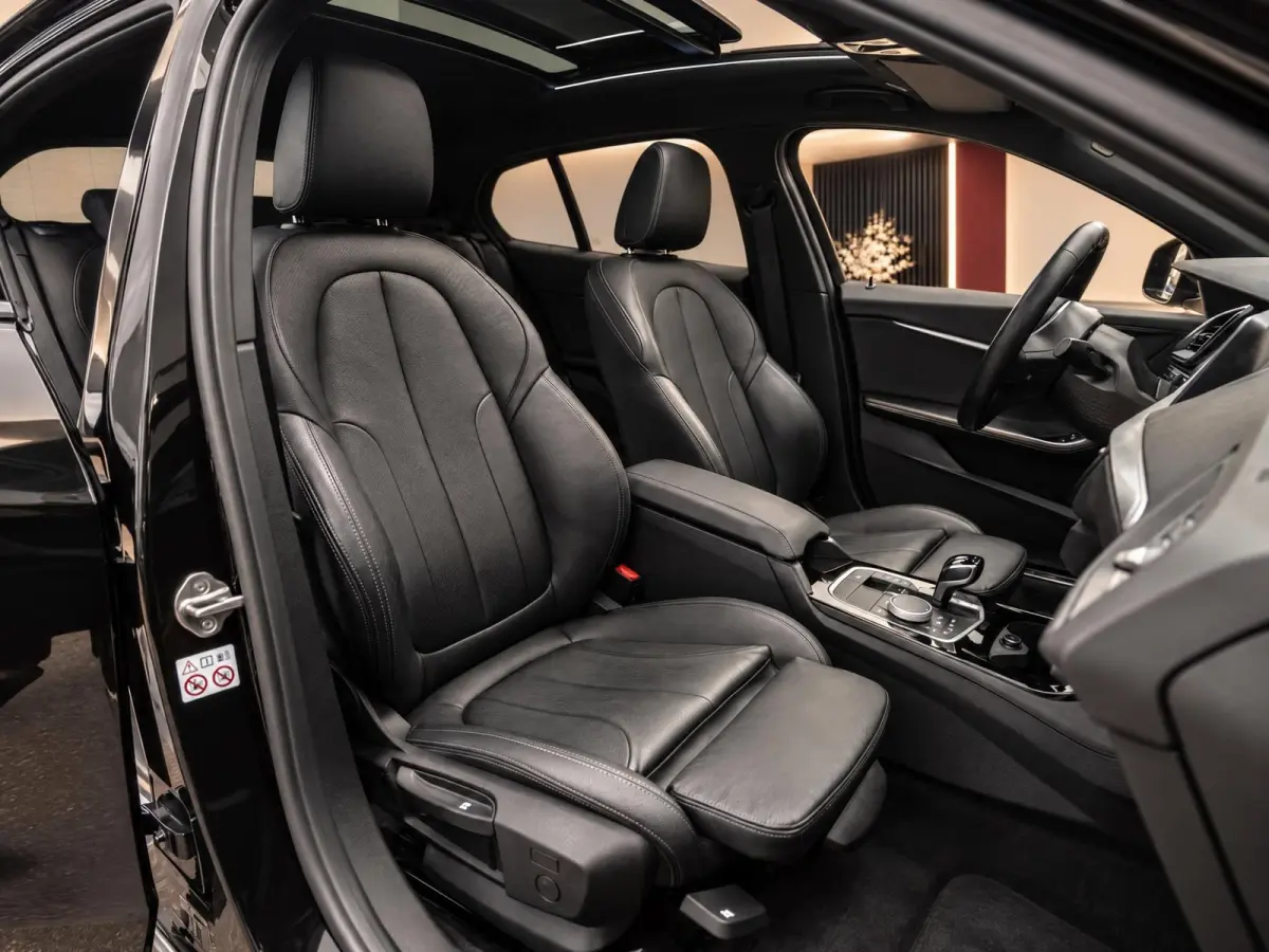 120i High Executive | M-Sport Shadow | Pano | Leder | Ambiance