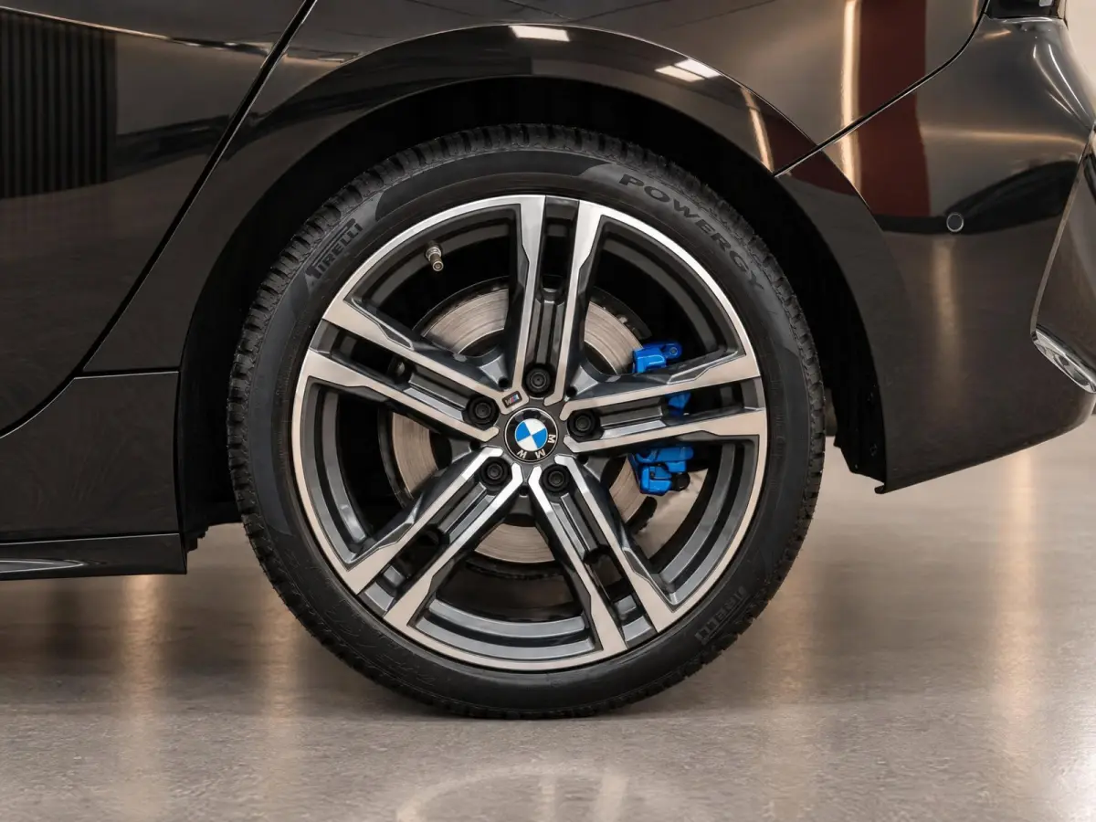 120i High Executive | M-Sport Shadow | Pano | Leder | Ambiance