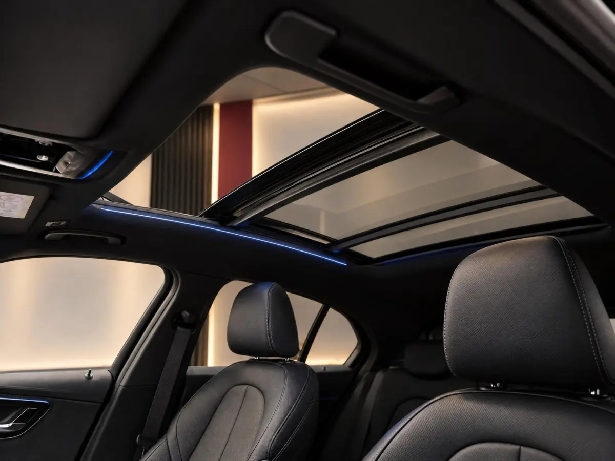 120i High Executive | M-Sport Shadow | Pano | Leder | Ambiance