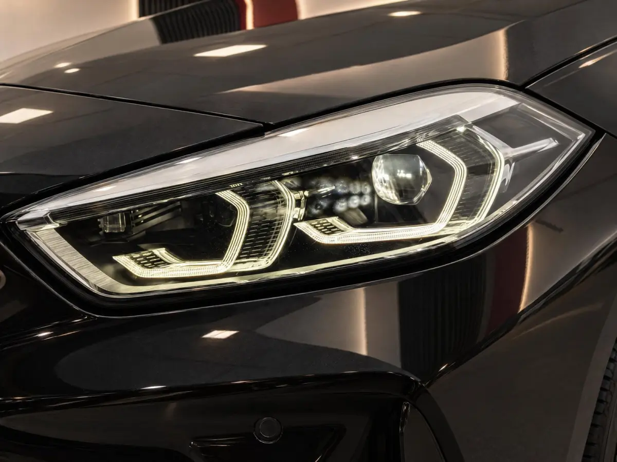 120i High Executive | M-Sport Shadow | Pano | Leder | Ambiance
