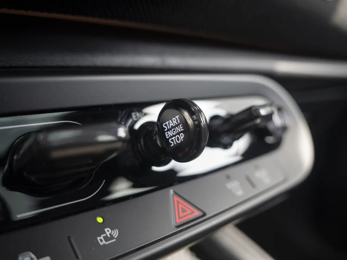 C Favoured | M-pakket | Panoramadak | Harman-Kardon