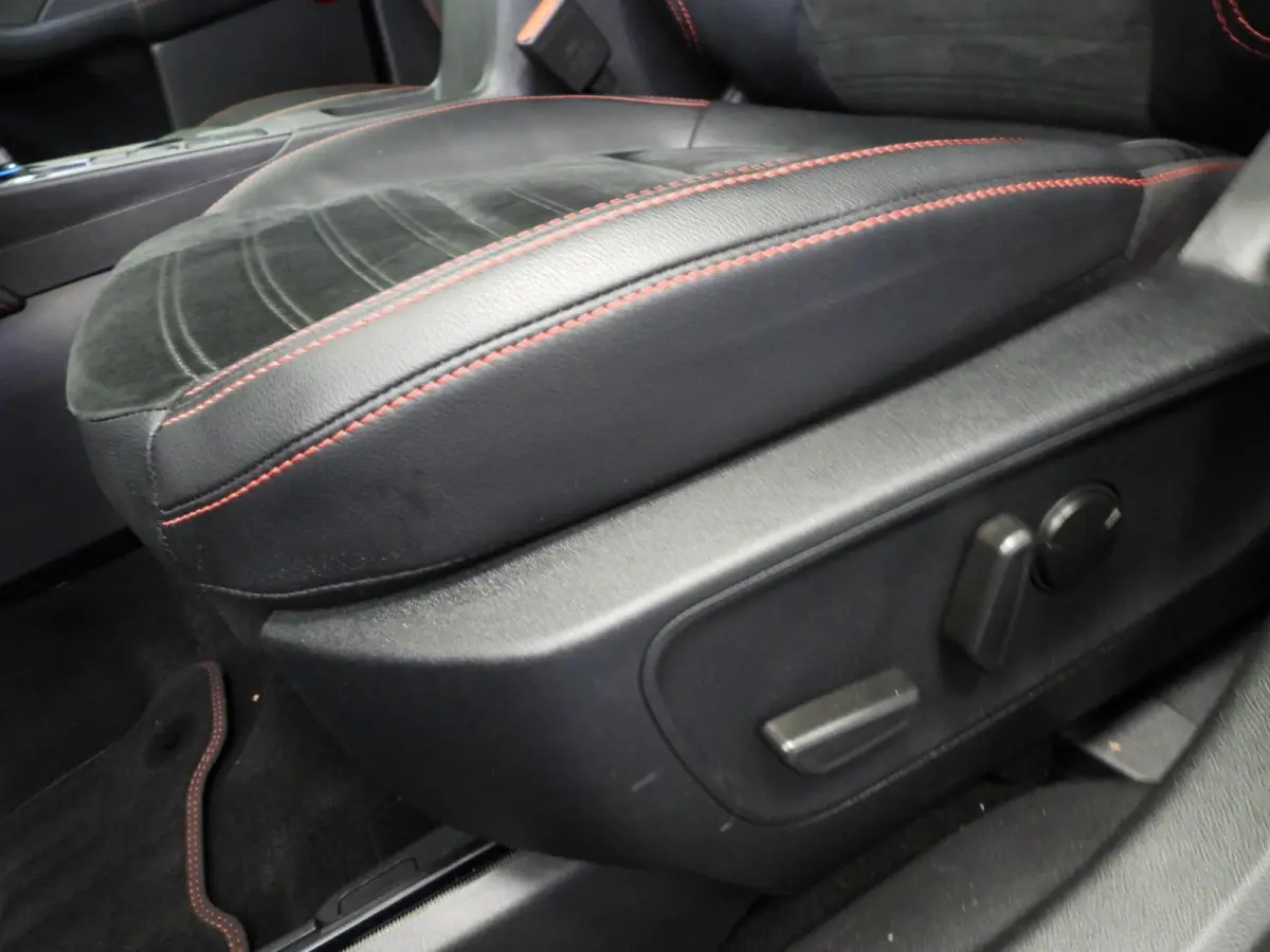 2.5 PHEV Plug-In ST-Line X NAVI/CAMERA/LED/B&O/HEAD-UP/18"LMV!