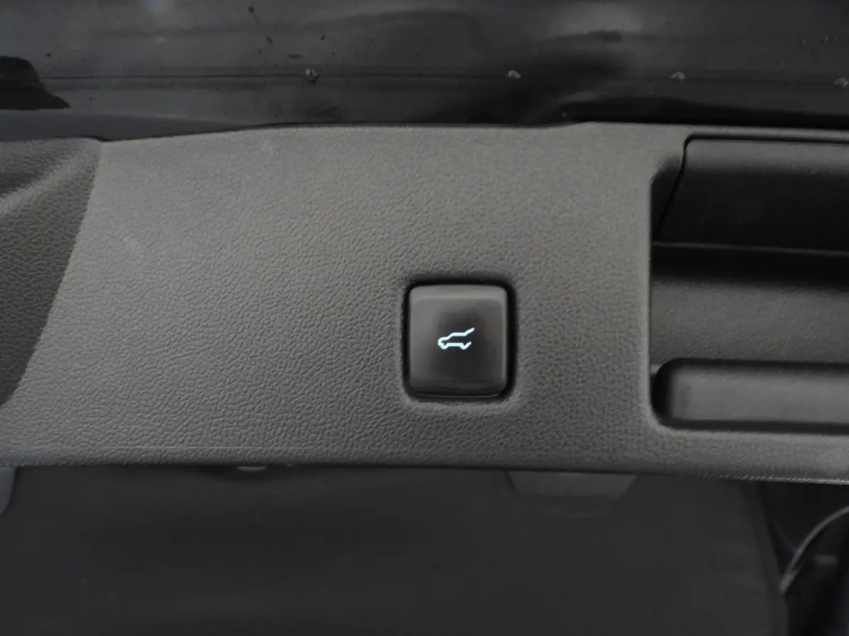 2.5 PHEV Plug-In ST-Line X NAVI/CAMERA/LED/B&O/HEAD-UP/18"LMV!