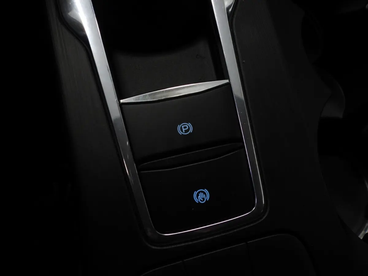 2.5 PHEV Plug-In ST-Line X NAVI/CAMERA/LED/B&O/HEAD-UP/18"LMV!