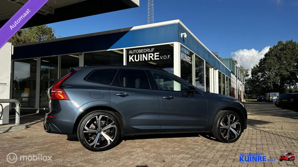 2.0 T6 Plug-in hybrid AWD Plus Dark