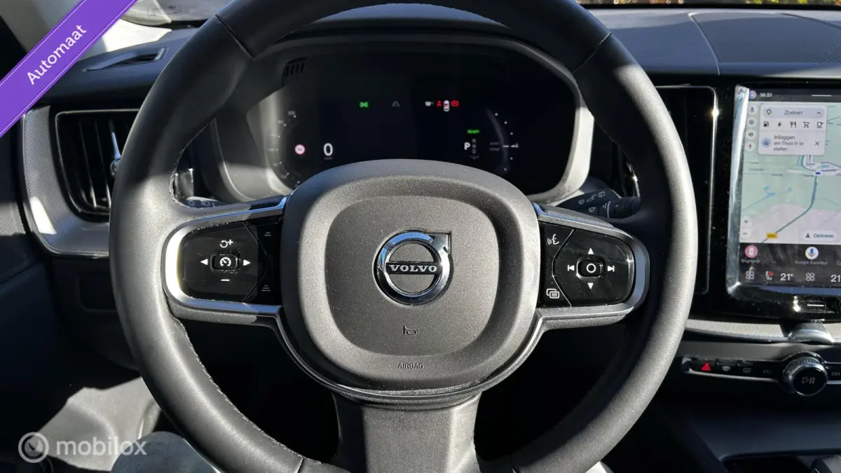 2.0 T6 Plug-in hybrid AWD Plus Dark