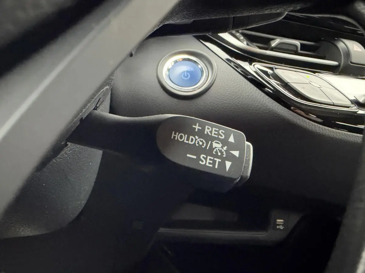 1.8 Hybrid Dynamic|Navi|CarPlay/Android|NL-Auto