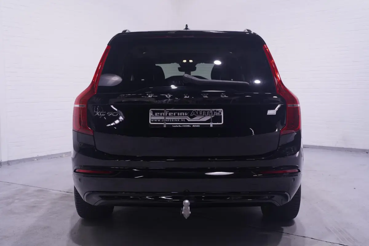 2.0 T8 Recharge AWD Ultimate Dark 1e Eig. NAP SOH 97% Luchtvering 360 Camera Winterpakket Harman Kardon Panodak Apple Carplay Head up