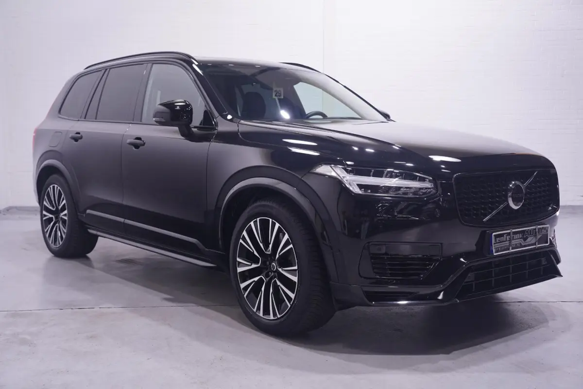 2.0 T8 Recharge AWD Ultimate Dark 1e Eig. NAP SOH 97% Luchtvering 360 Camera Winterpakket Harman Kardon Panodak Apple Carplay Head up