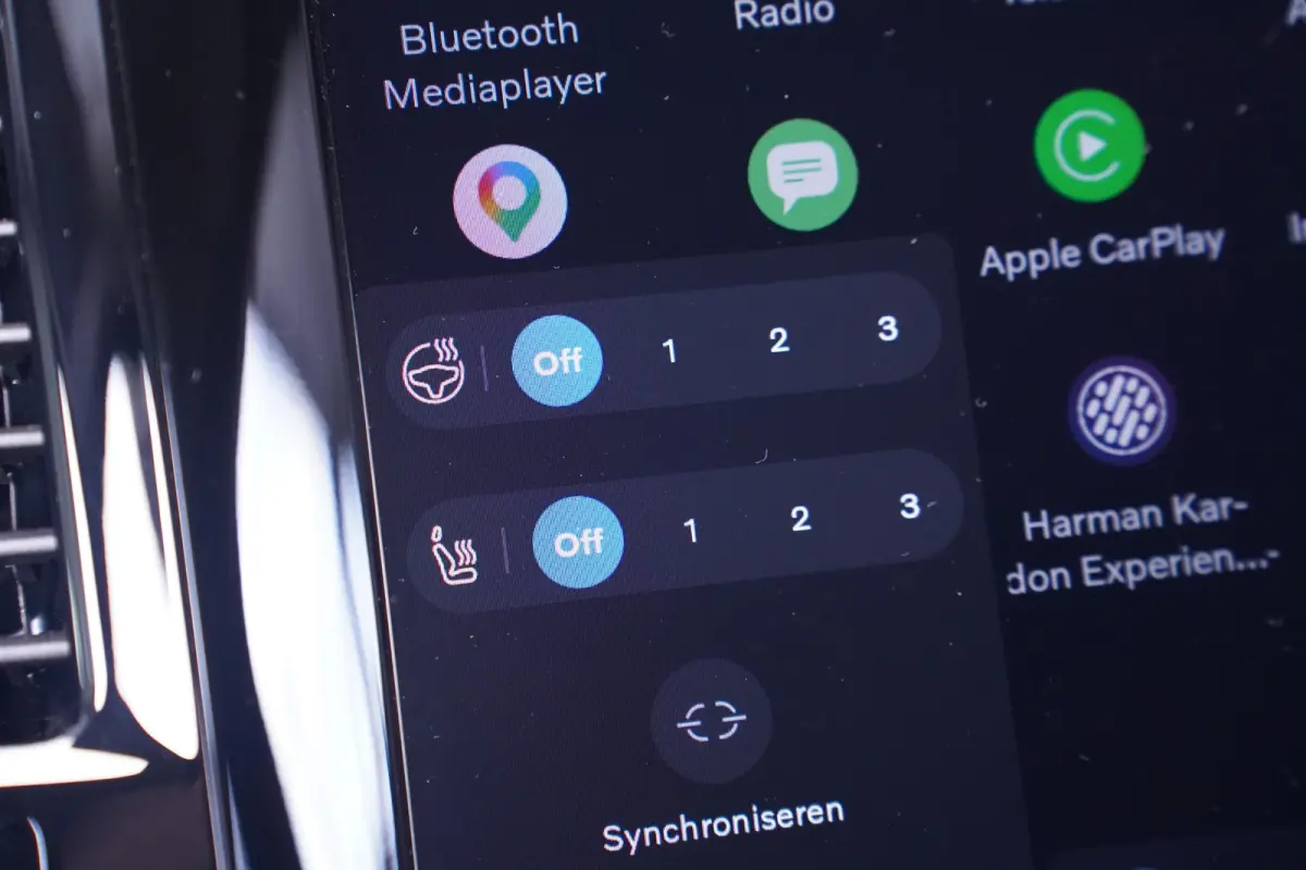 2.0 T8 Recharge AWD Ultimate Dark 1e Eig. NAP SOH 97% Luchtvering 360 Camera Winterpakket Harman Kardon Panodak Apple Carplay Head up