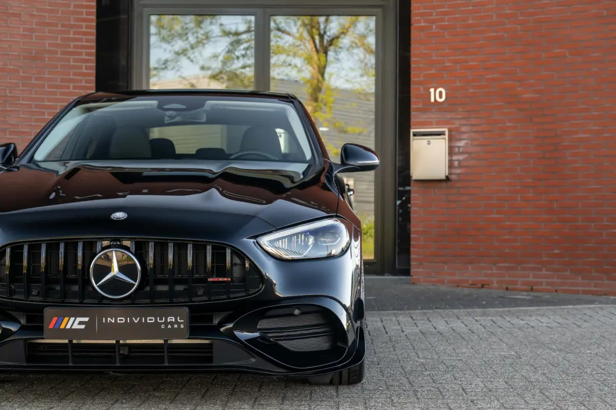 180 AMG Line C63 Package