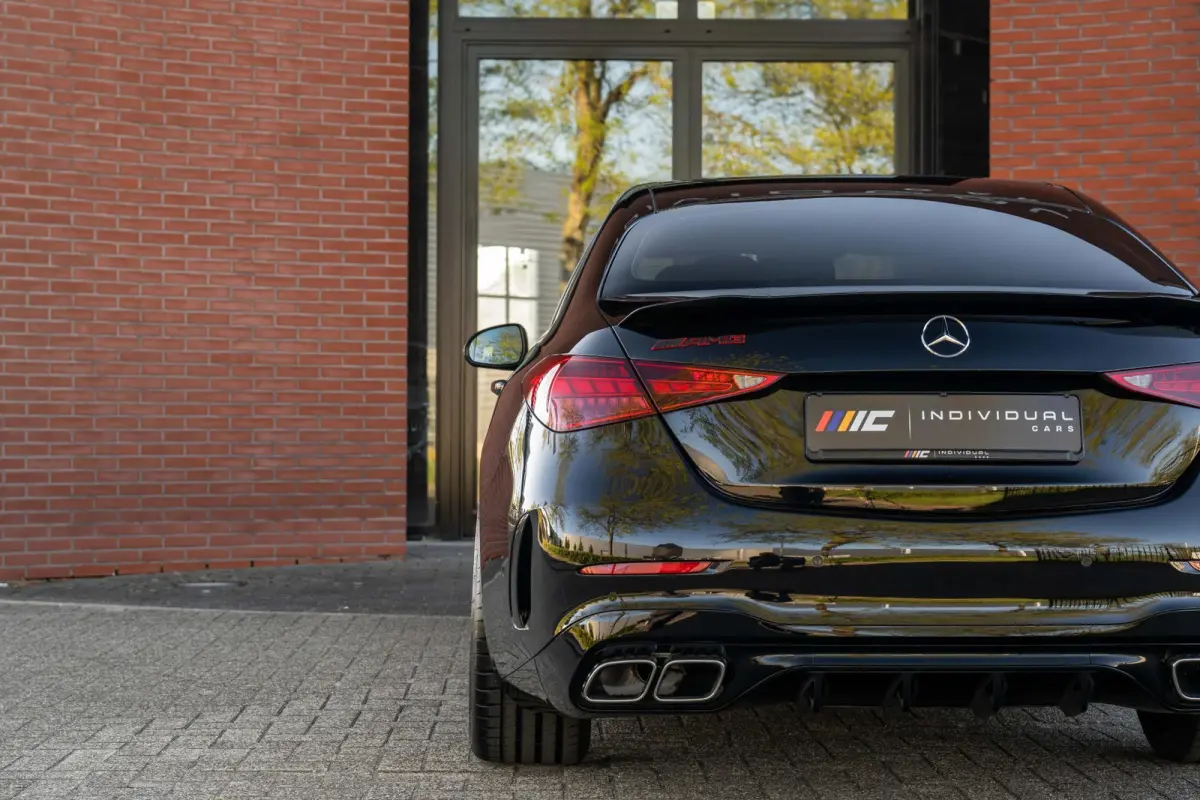 180 AMG Line C63 Package