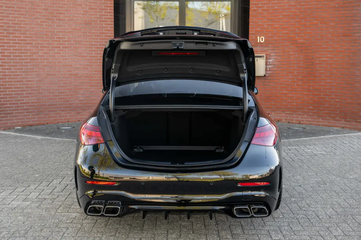180 AMG Line C63 Package