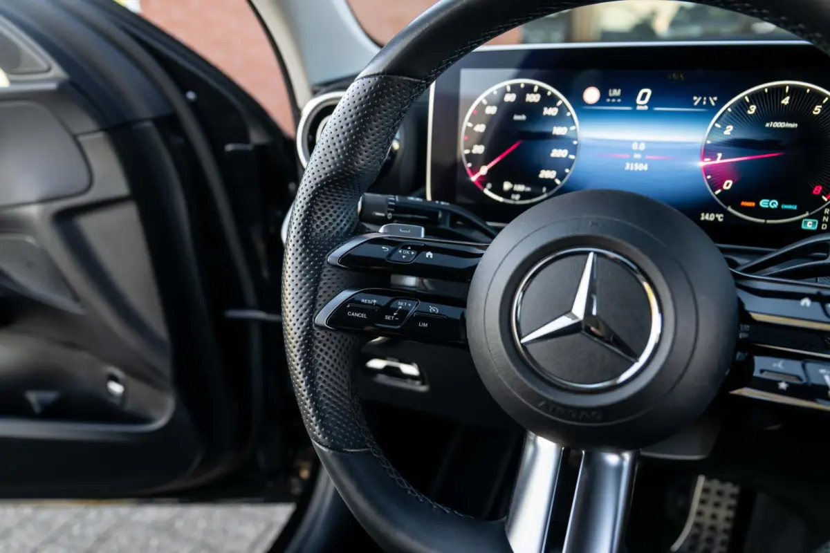 180 AMG Line C63 Package