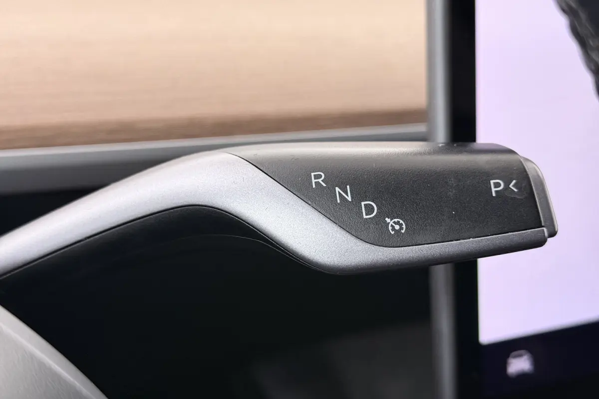 Long Range AWD 75 kWh (91% SOH) Afn. Trekhaak Autopilot Pano-dak