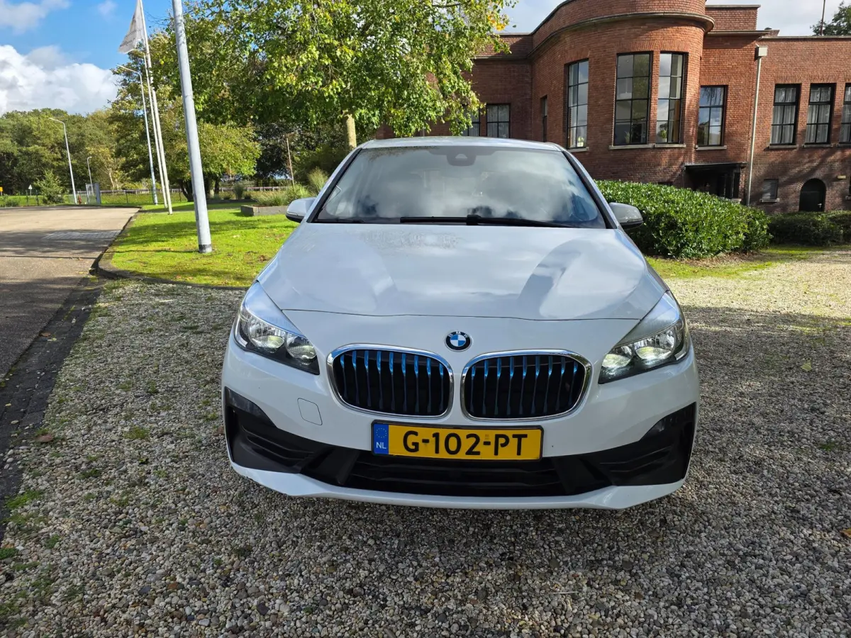 225xe iPerformance Executive