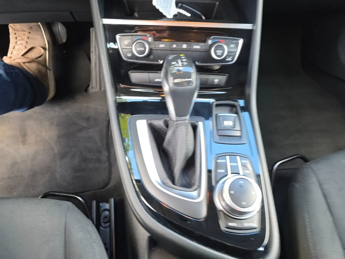 225xe iPerformance Executive