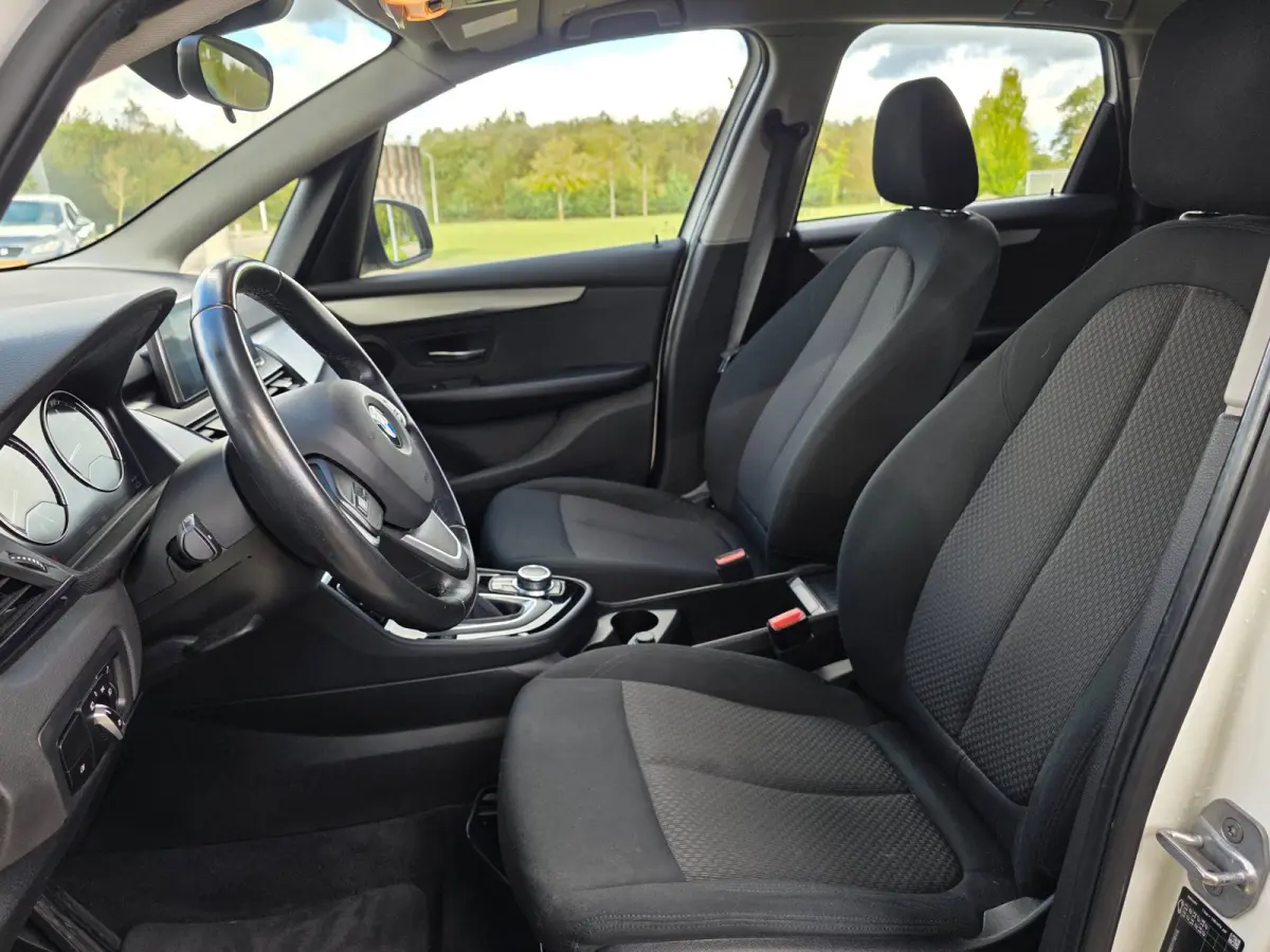 225xe iPerformance Executive