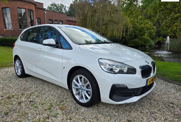 225xe iPerformance Executive