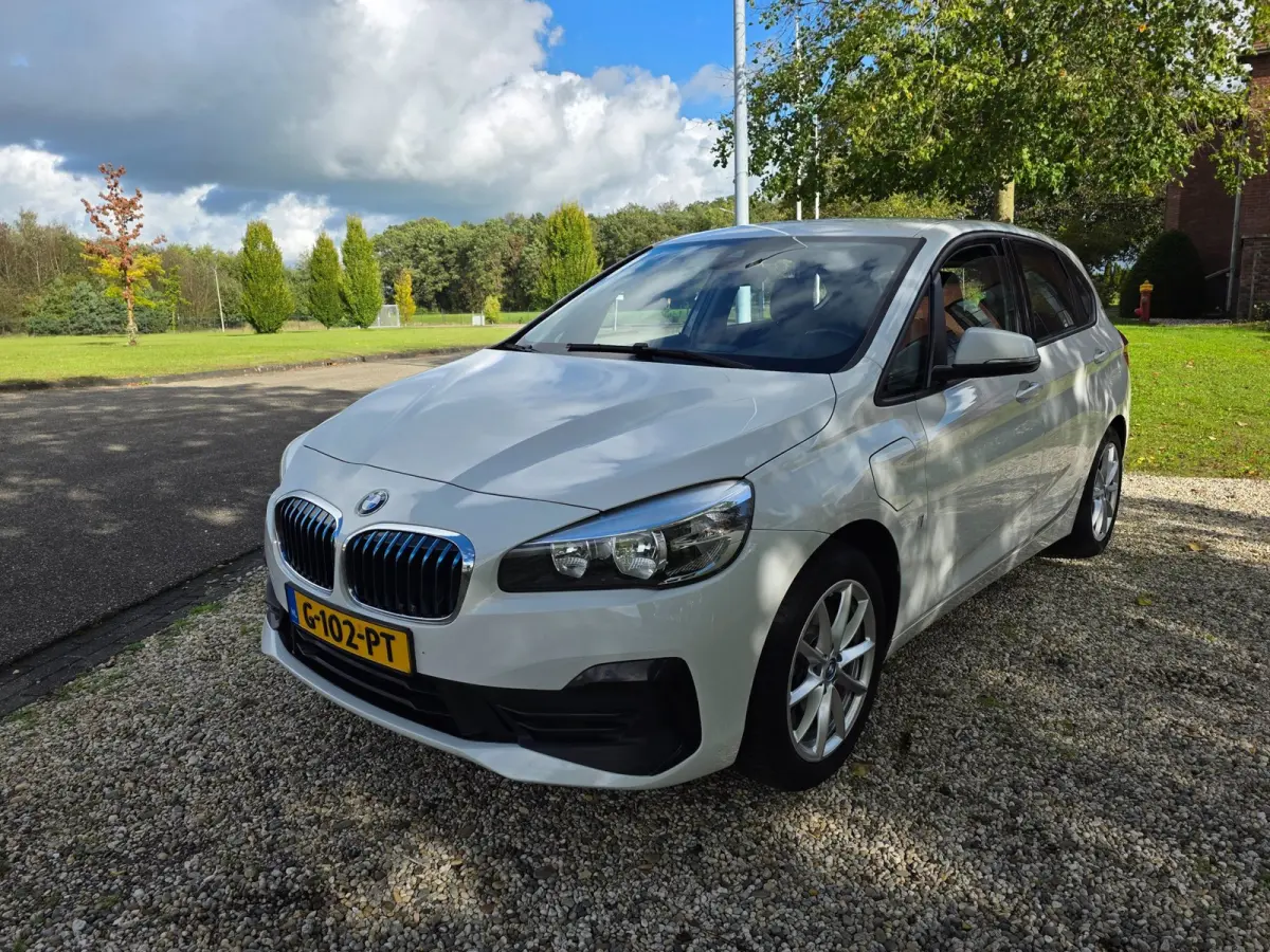 225xe iPerformance Executive