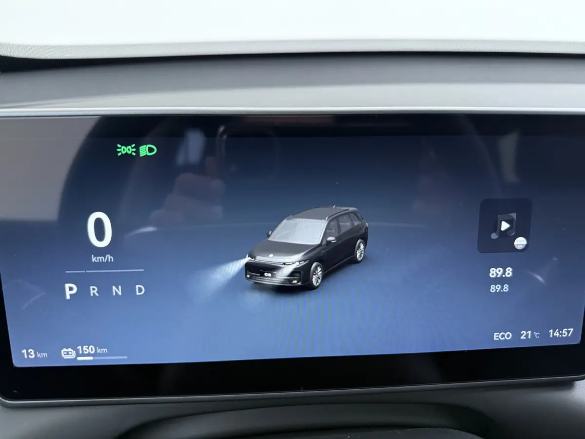 Design ProMax 81.9 kWh | DEMO | Audio installatie | Cruise control adaptief met Stop&Go en stuurhulp | Dodehoek detectie