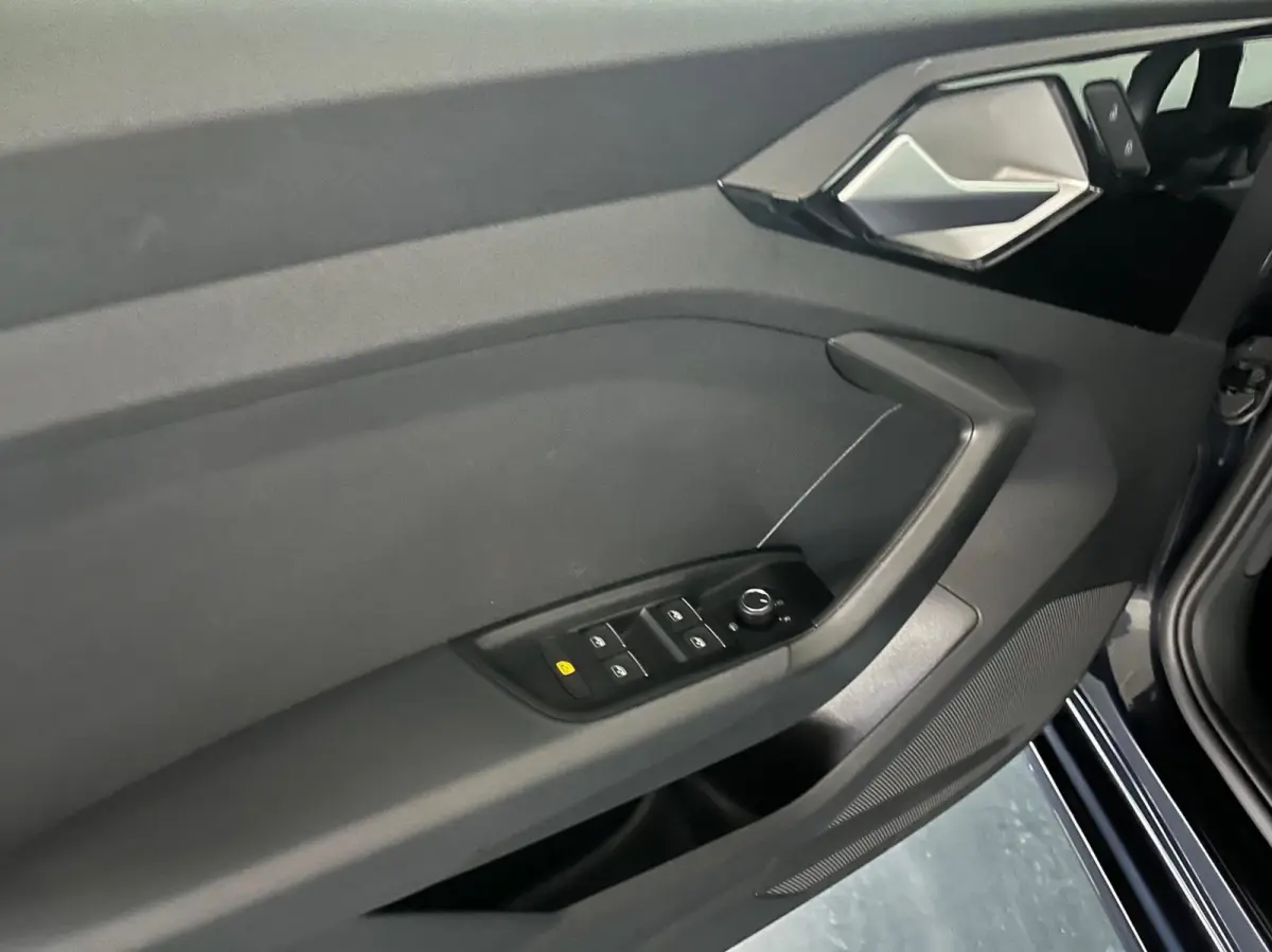 25 TFSI Pro Line , Virtual cockpit,Carplay